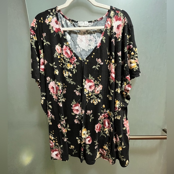 Maurices plus size 4 tee - Picture 1 of 5